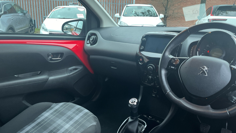 Peugeot 108 1.0 72 Allure 5dr Petrol Hatchback